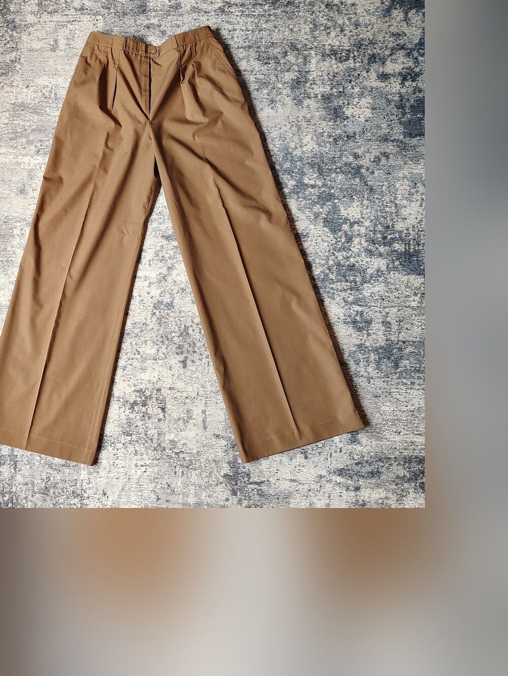 Vintage Calvin Klein khakis pants Womens 6 made in USA Straight & Wide Leg